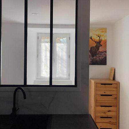 Appartement Avec Chambre Ouverte Bourg-Madame Exteriör bild