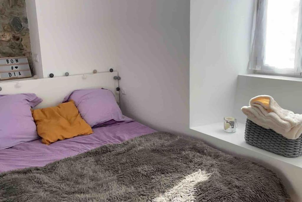 Appartement Avec Chambre Ouverte Bourg-Madame Exteriör bild